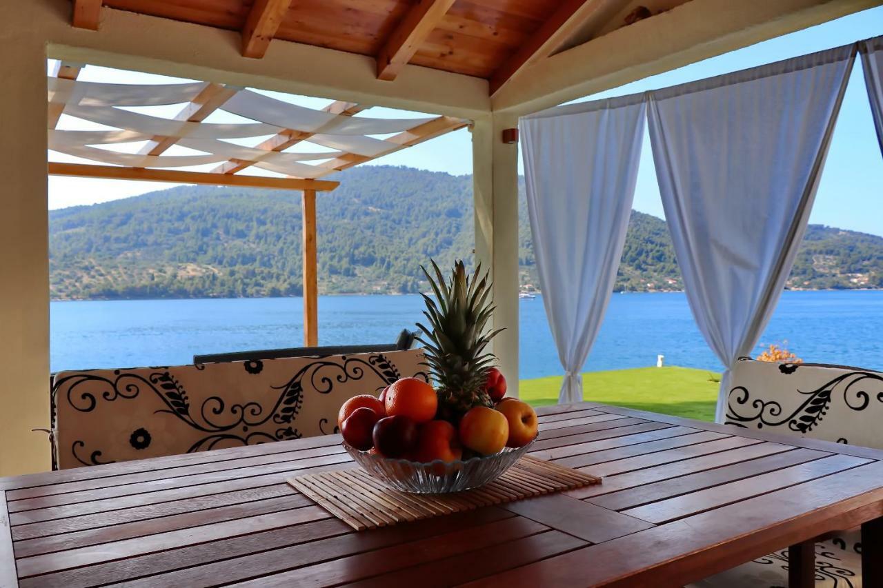 Holiday Home Bili Zal Vela Luka Esterno foto